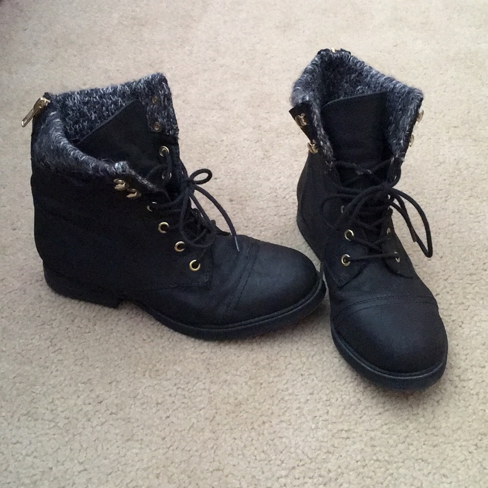 Steve Madden Combat boots
